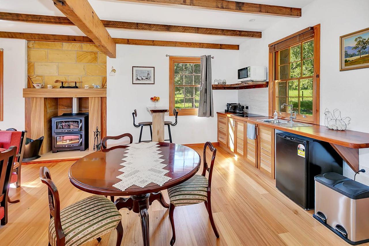 Blackwood Park Cottages Mole Creek Ngoại thất bức ảnh