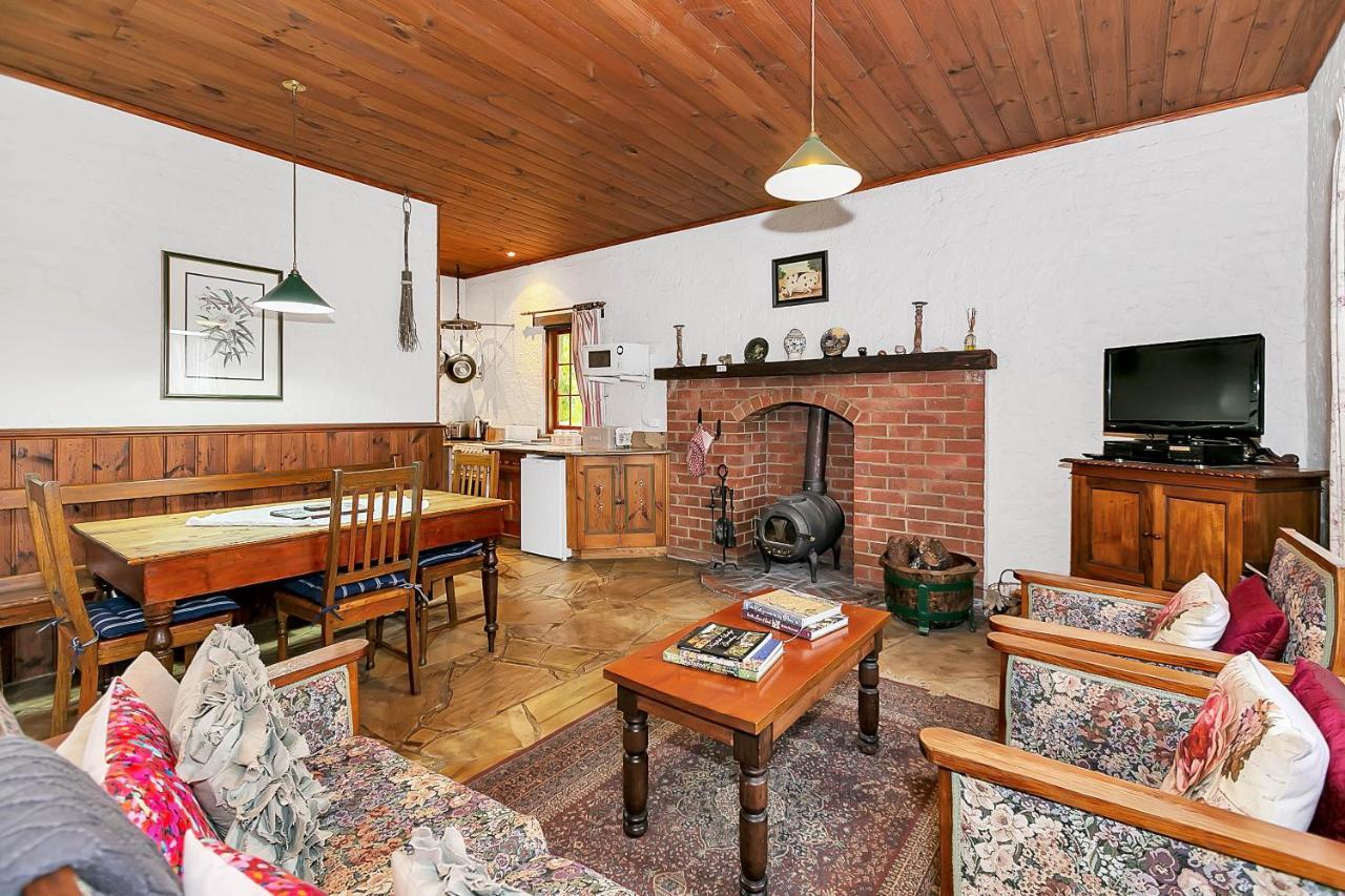 Blackwood Park Cottages Mole Creek Ngoại thất bức ảnh